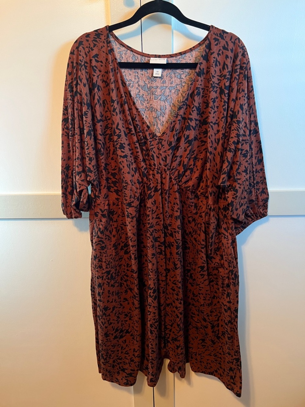 Ava & Viv Rust Brown Printed V-Neck Midi Dress